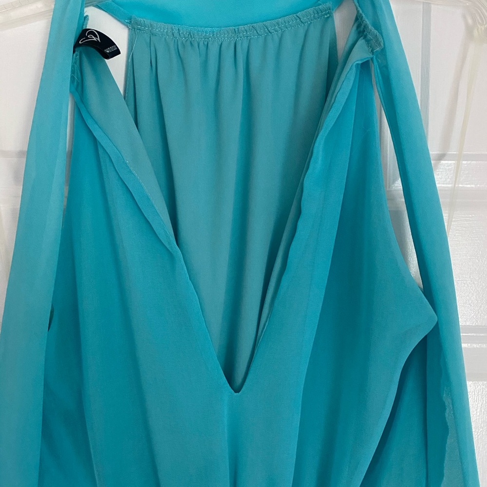 Dress - Picture 8 of 8